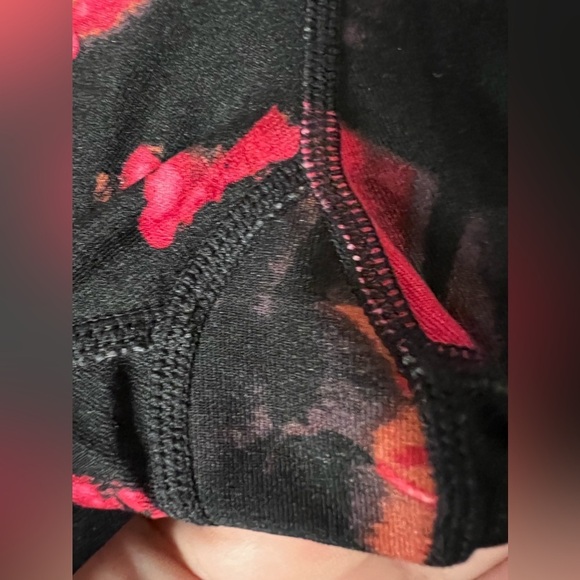 Calvin Klein Performance Women’s Size M Crop Leggings - Picture 5 of 5